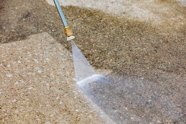 Best Building Exterior Washing  in Lacoste, TX