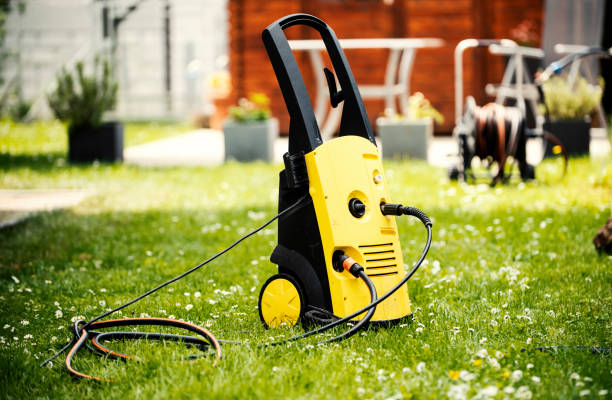 Playground Equipment Cleaning in Lacoste, TX